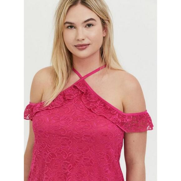 Torrid Pink Lace Halter Cold Shoulder Top Size 4 - Picture 1 of 7